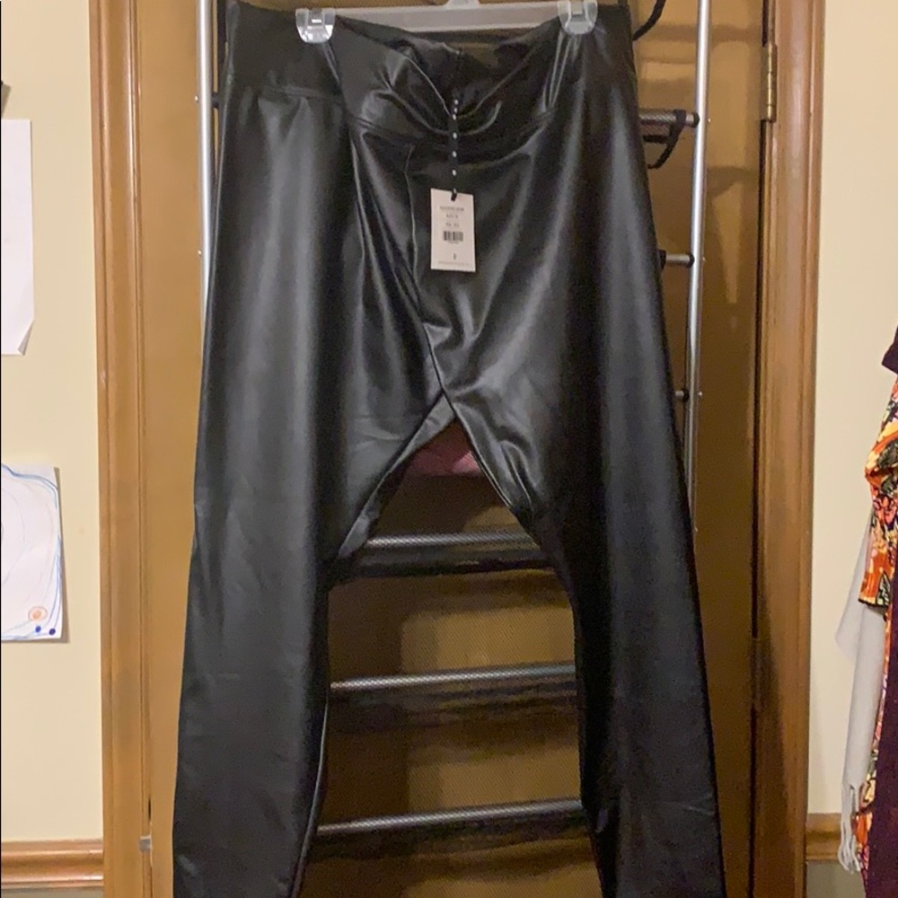 Agnes and Dora 3xl faux leather leggings